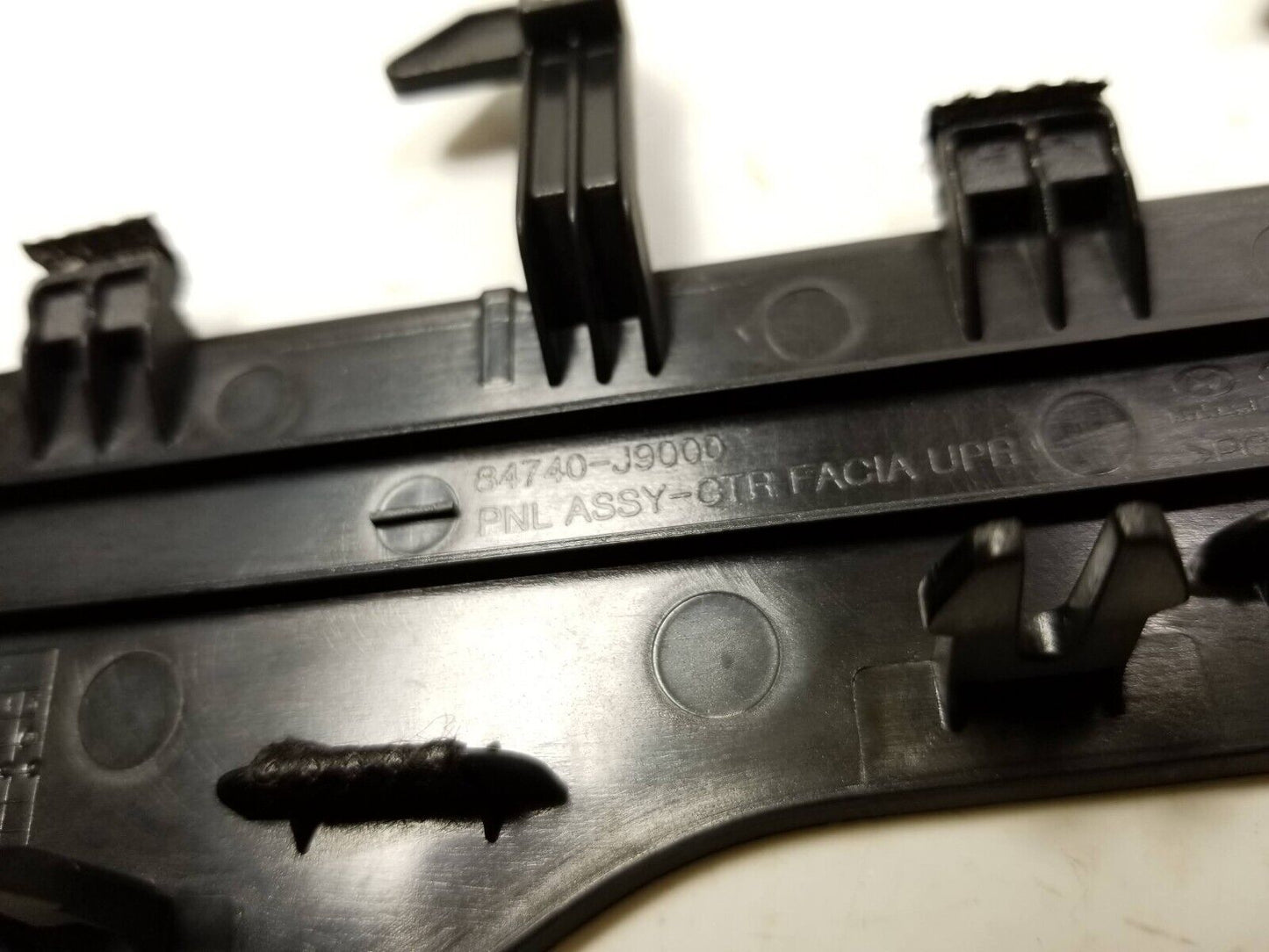 18-21 Hyundai Kona Dashboard Dash Center Trim Cover OEM 29k Miles