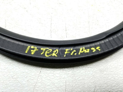 14 15 16 17 GMC Terrain Front Right Pass Door Weatherstrip Seal OEM 14k Miles