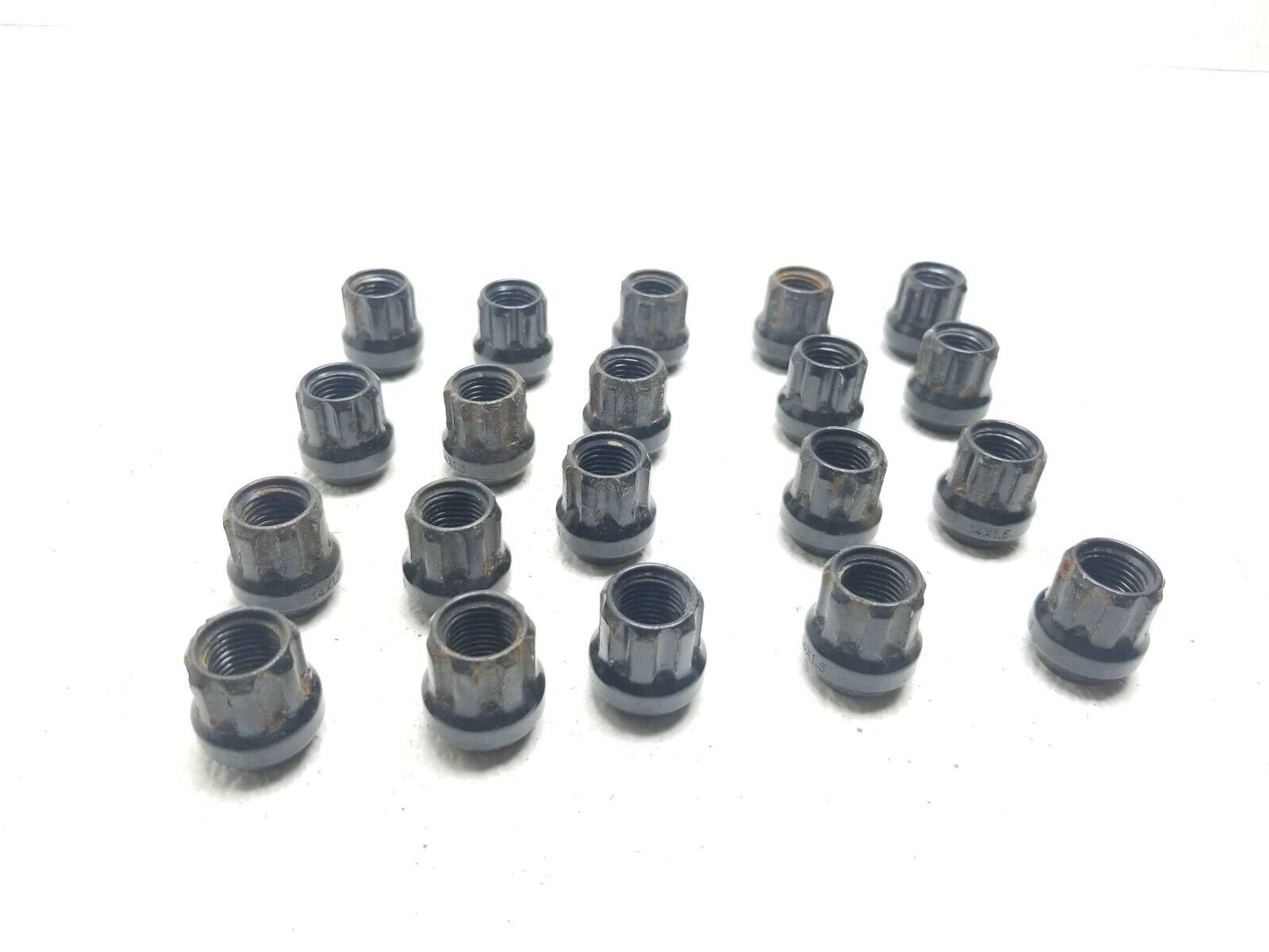 16 17 18 19 20 Chevrolet Wheel Lug Nut 20pcs OEM 47k Miles