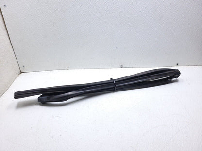 06 07 08 09 10 11 Mercedes Ml500 Door Weatherstrip Seal Rear Left Driver OEM