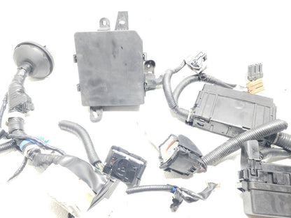 11 12 13 14 Nissan Juke Fuse Relay Box & Wire Plug Connector.24012-1km0c
