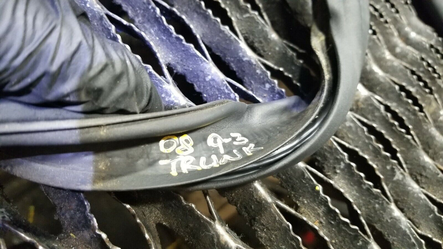 08 09 10 11 Saab 93 9-3 Rear Trunk Weatherstrip Seal OEM
