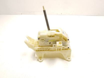 18-21 Hyundai Kona Gear Shifter Selector Lever 46700-j9100 OEM 29k Miles