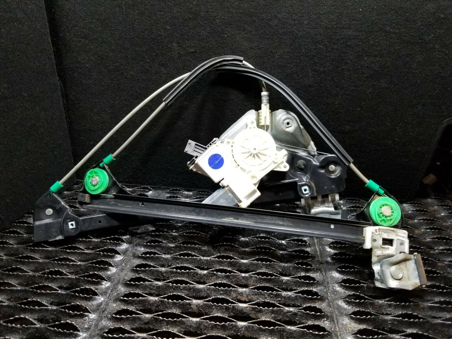 06 07 08 09 Cadillac STS Front Left Driver Side Window Regulator Motor OEM 62k