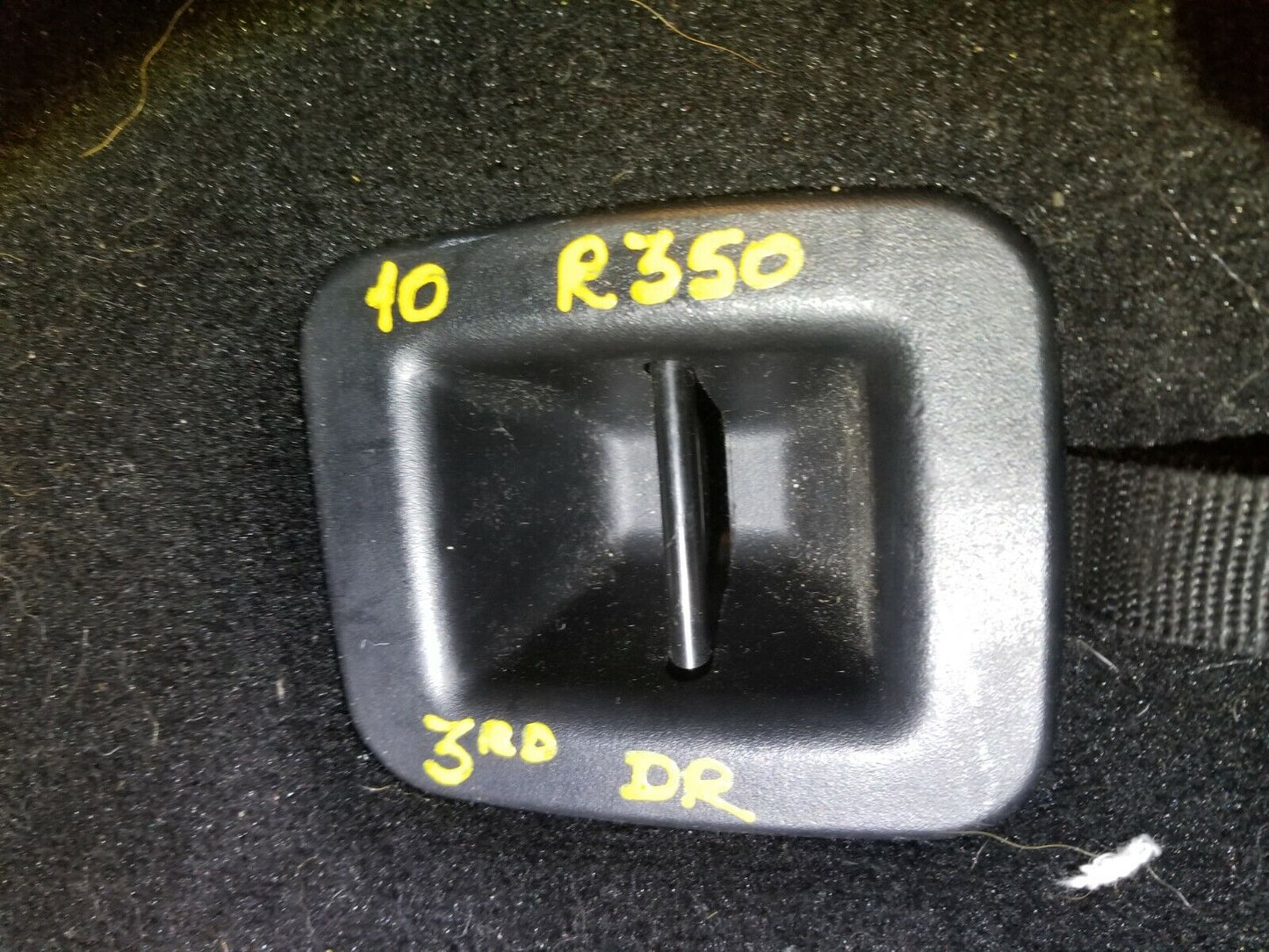 07 08 09 10 Mercedes R350 Rear Seat 3rd Row Left Driver Side OEM