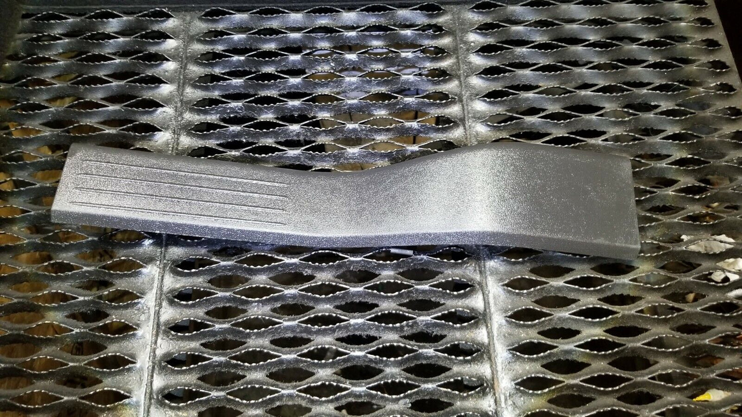 10 11 12 Lincoln MKT Rear Left Dr Door Scuff Sill Spep Kick Plate Trim Cover OEM