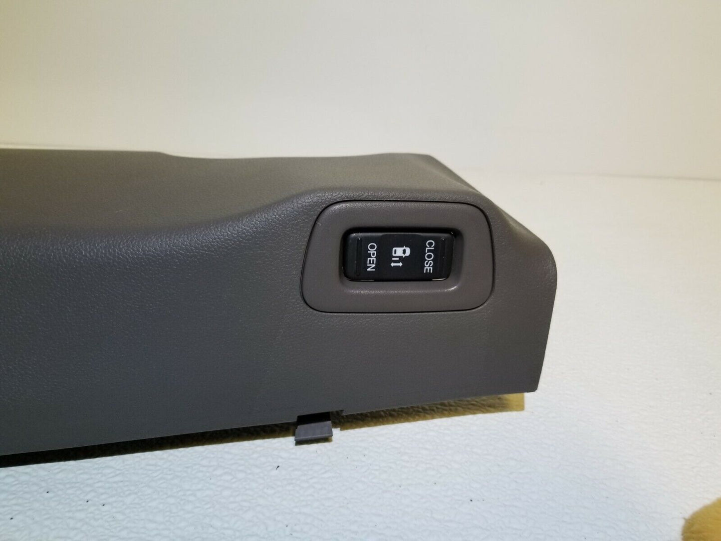 11 12 13 Honda Odyssey Passenger Side B Pillar Lower Trim OEM