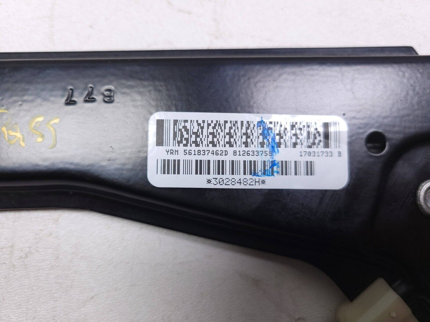 12-19 Volkswagen Passat Front Window Regulator Passenger Side Right OEM