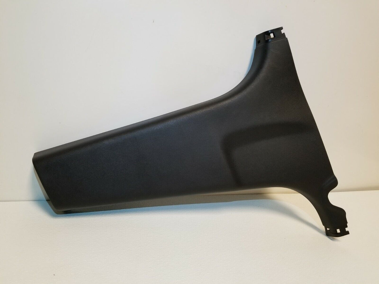 13 14 15 16 Nissan Versa Sdn Center B Pillar Trim Panel Right Pass Side OEM