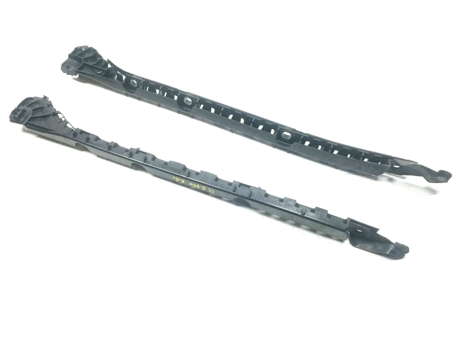 14 - 16 Mercedes E350 W212 Rear Bumper Bracket Mount Left & Right OEM