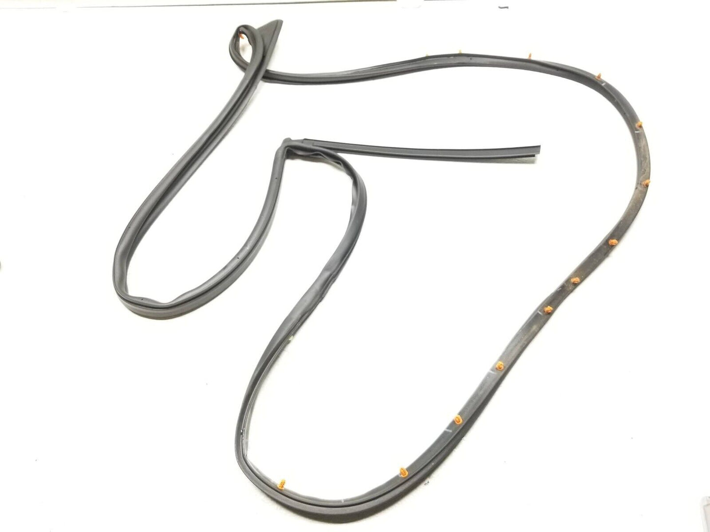 15 16 17 18 19 Chrysler 300 Rear Left Dr Side Door Weather Strip Seal OEM 42k