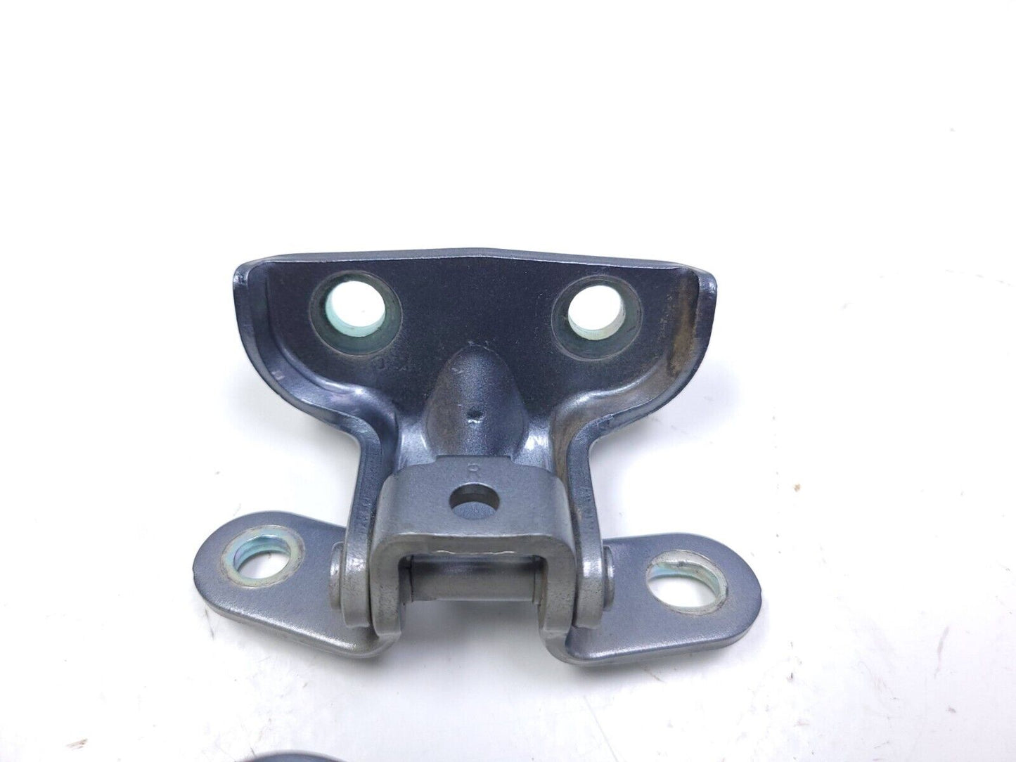 18-21 Hyundai Kona Door Hinge Right Passenger Side OEM 29k Miles