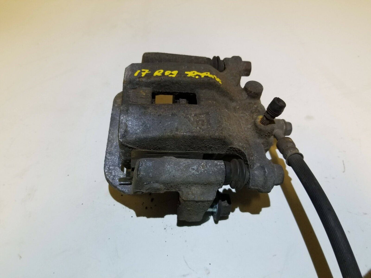 16 17 18 19 Nissan Rogue Rear Brake Caliper Right Passenger Side OEM 36k Miles