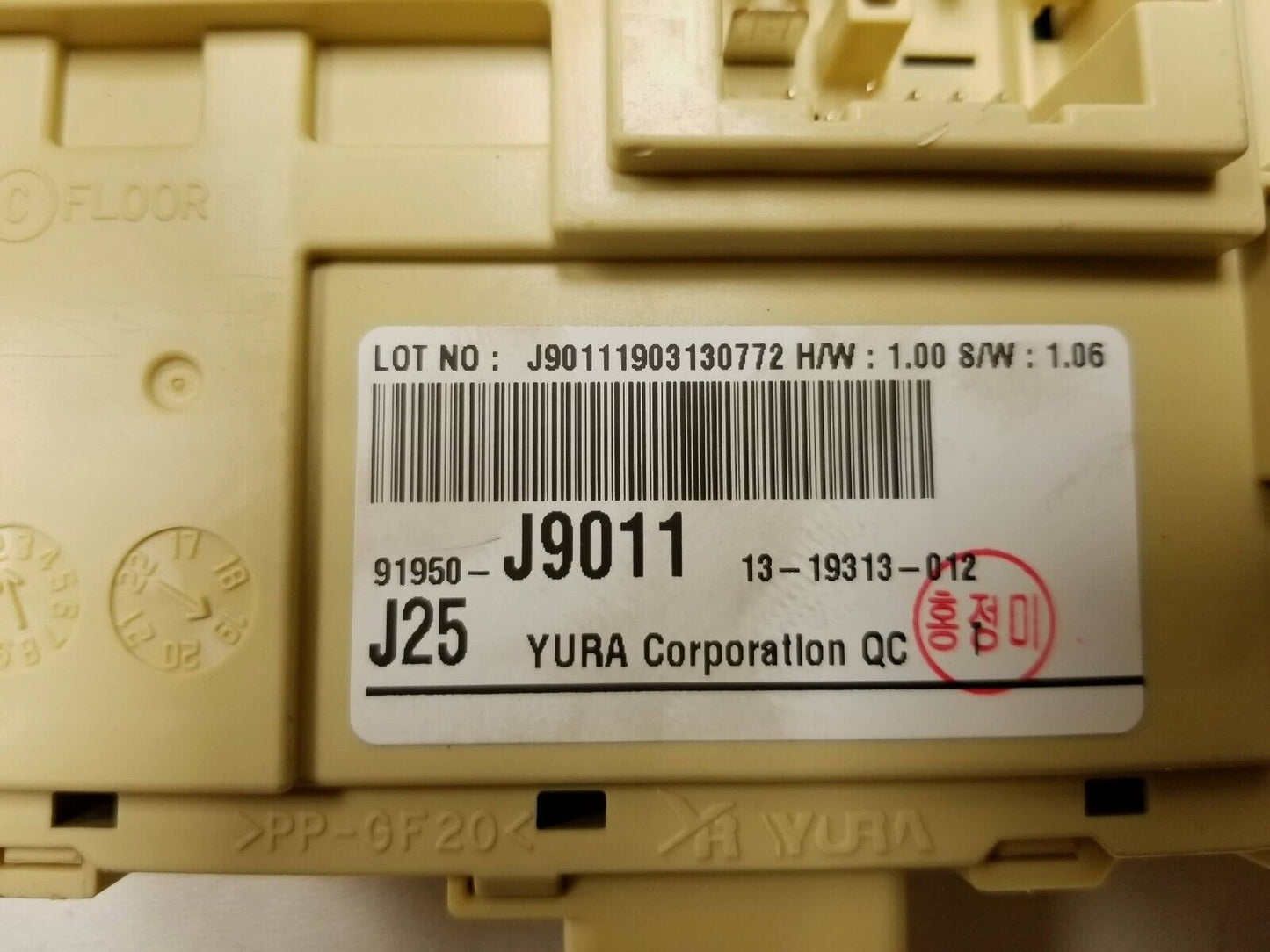 18-21 Hyundai Kona Fuse Box 91950-j9011 OEM 29k Miles