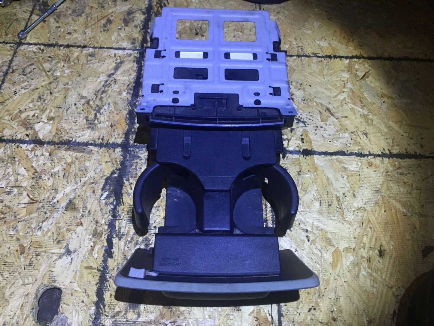 08 09 10 Honda Odyssey Front Center Console Cup Holder Storage  OEM D43