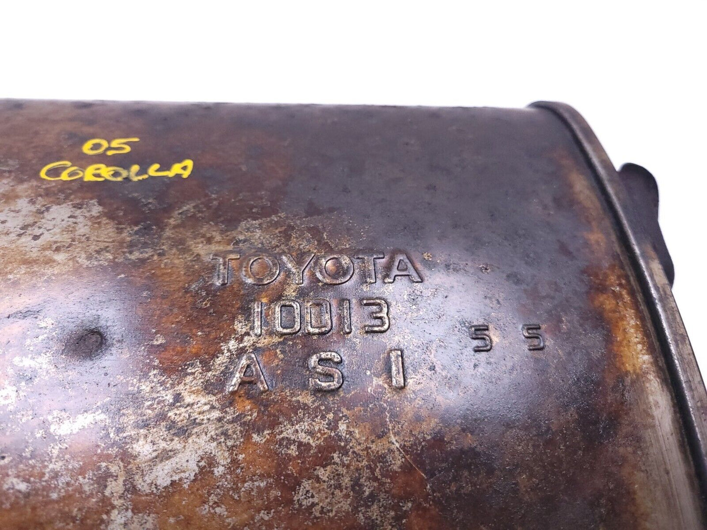 04 - 08 Toyota Corolla Exhaust Muffler  OEM