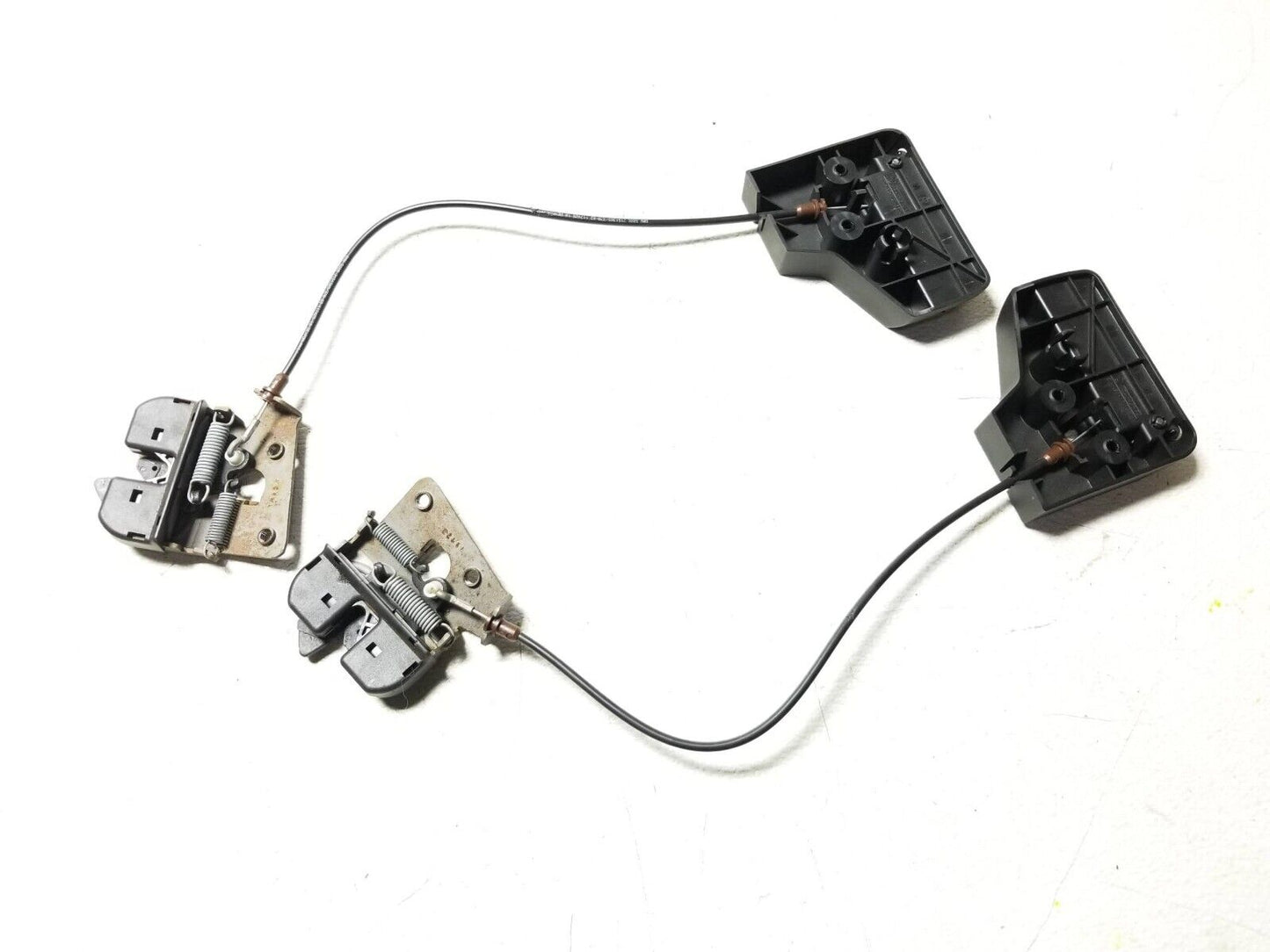 08 09 10 11 12 13 BMW 128i Seat Release Lock Left & Right 2pcs OEM