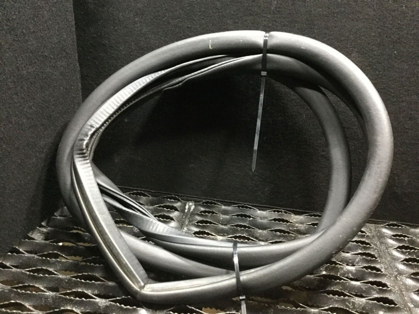 13-16 Dodge Dart Rear Left Door Inner Weather Strip Weatherstrip Seal OEM 4k Mi