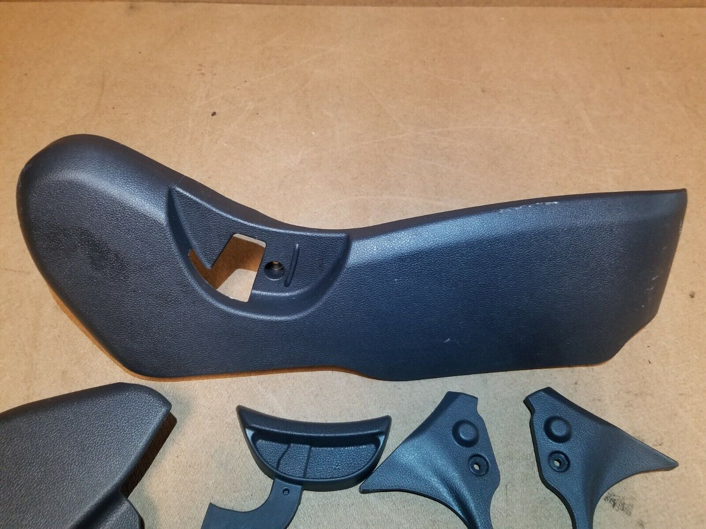 12 13 14 15 Kia Rio Front Passenger Seat Side Trim W/ Adjust Knob OEM 54k