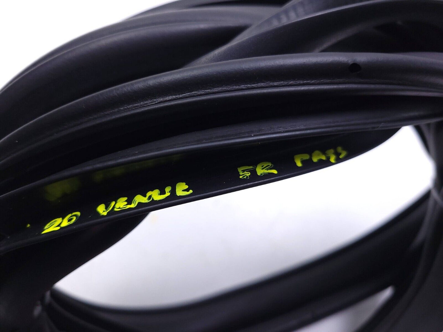 20 21 22 Hyundai Venue Door Weatherstrip Seal Front Right Passenger Side OEM