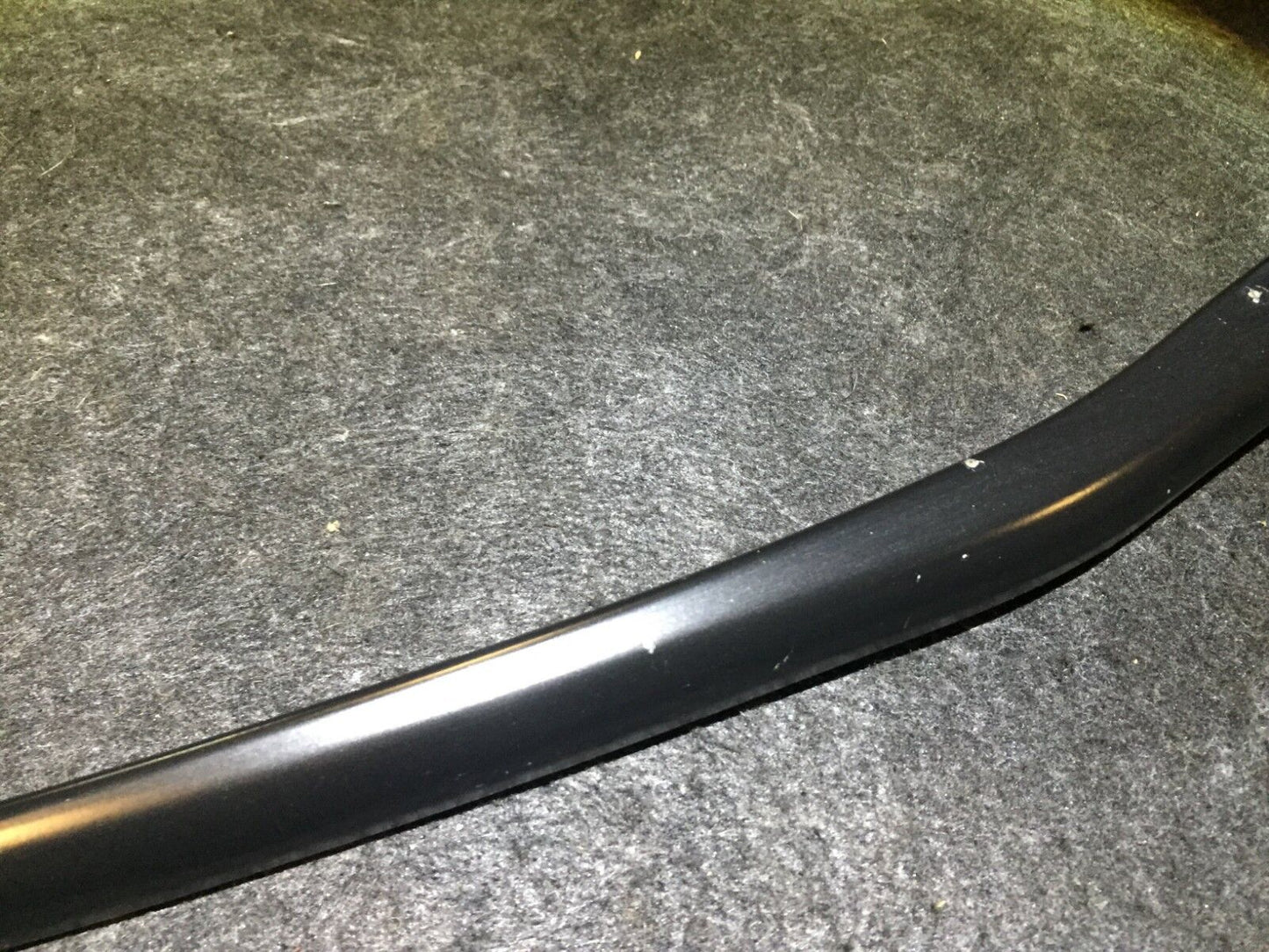 03 04 05 06 Porsche Cayenne Windshield Wiper Arm Front Left Driver Side OEM