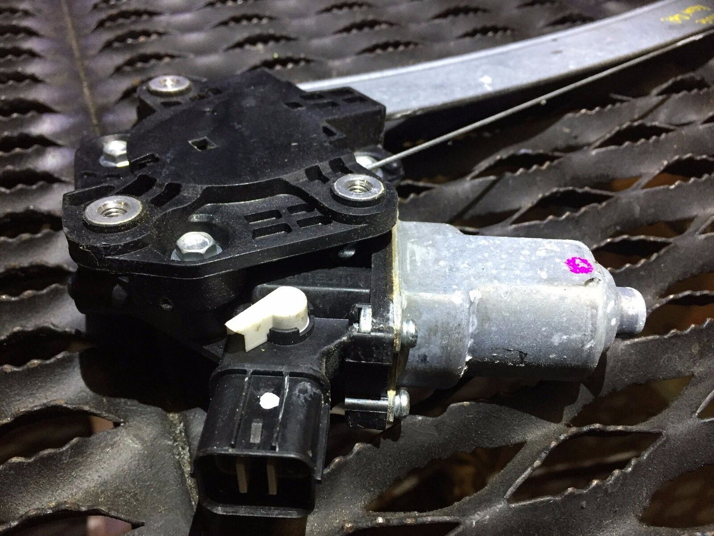 06 07 08 09 10 11 Honda Civic Rear Left Driver Power Window Regulator Motor OEM