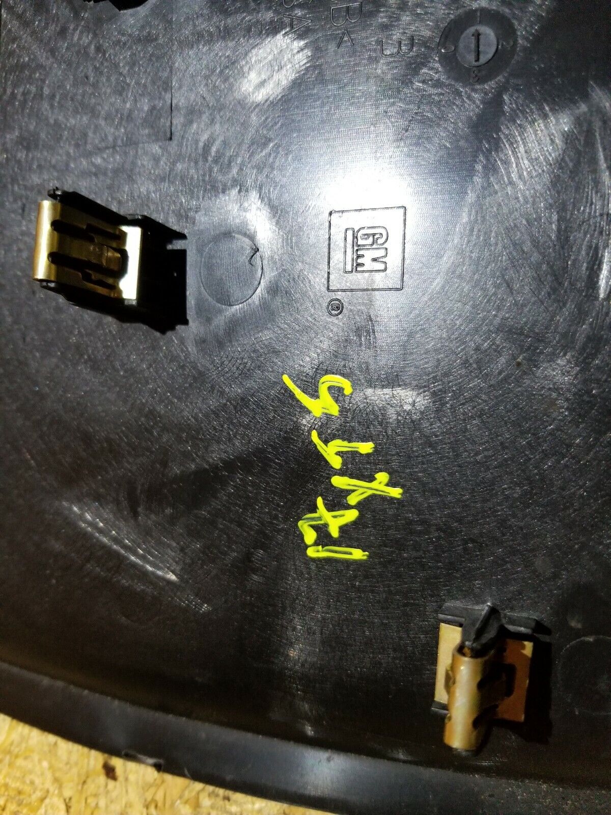 17 18 19 20 Cadillac Xt5 Center Console Cover Trim Panel OEM 34k