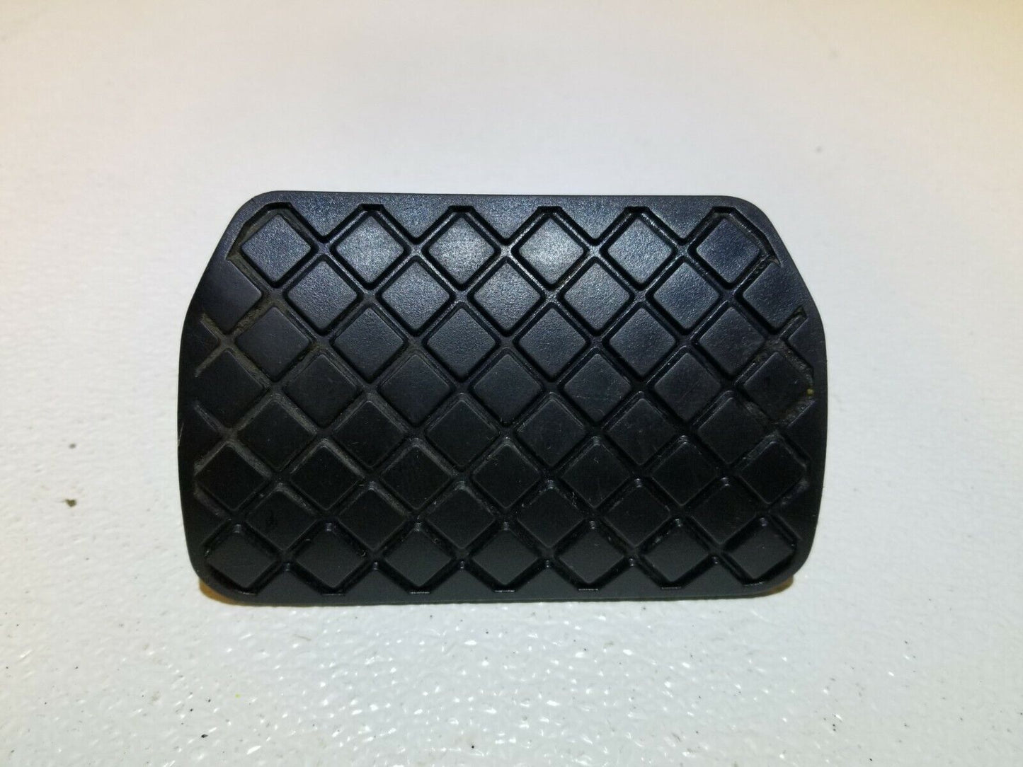 13 14 15  Audi Q7 Brake Pedal Rubber Pad 8d1723173b OEM 87k