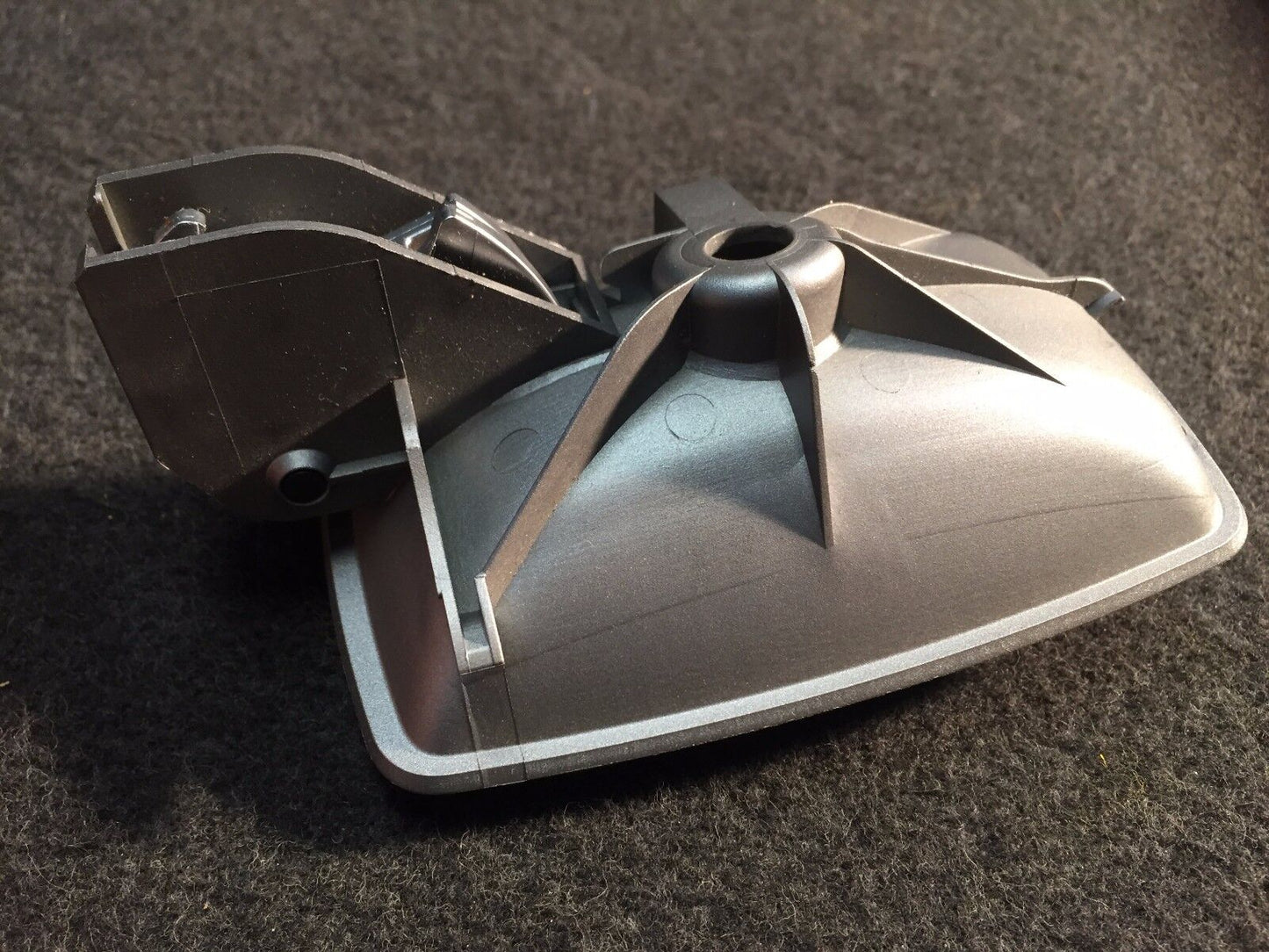 02 03 04 05 BMW 745i E65 Front Left Driver Interior Door Handle OEM 7024303