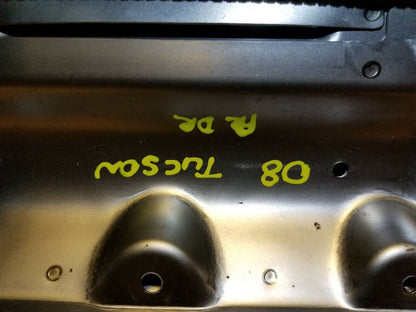 07 08 09 Hyundai Tucson Front Left Driver Seat Lower Cushion OEM 89k