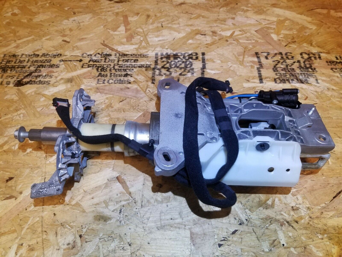04 05 06 07 BMW 530xi E60 AWD Steering Column Assembly OEM