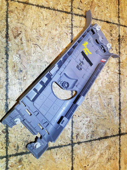 12 13 14 15 16 Hyundai Accent Hatch Pass Side Center Upper B Pillar Trim OEM