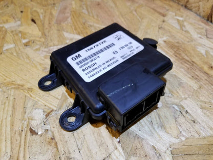 05 06 07 08 09 Cadillac SRX 15829632 Driver Rear Park Assist Control Module OEM