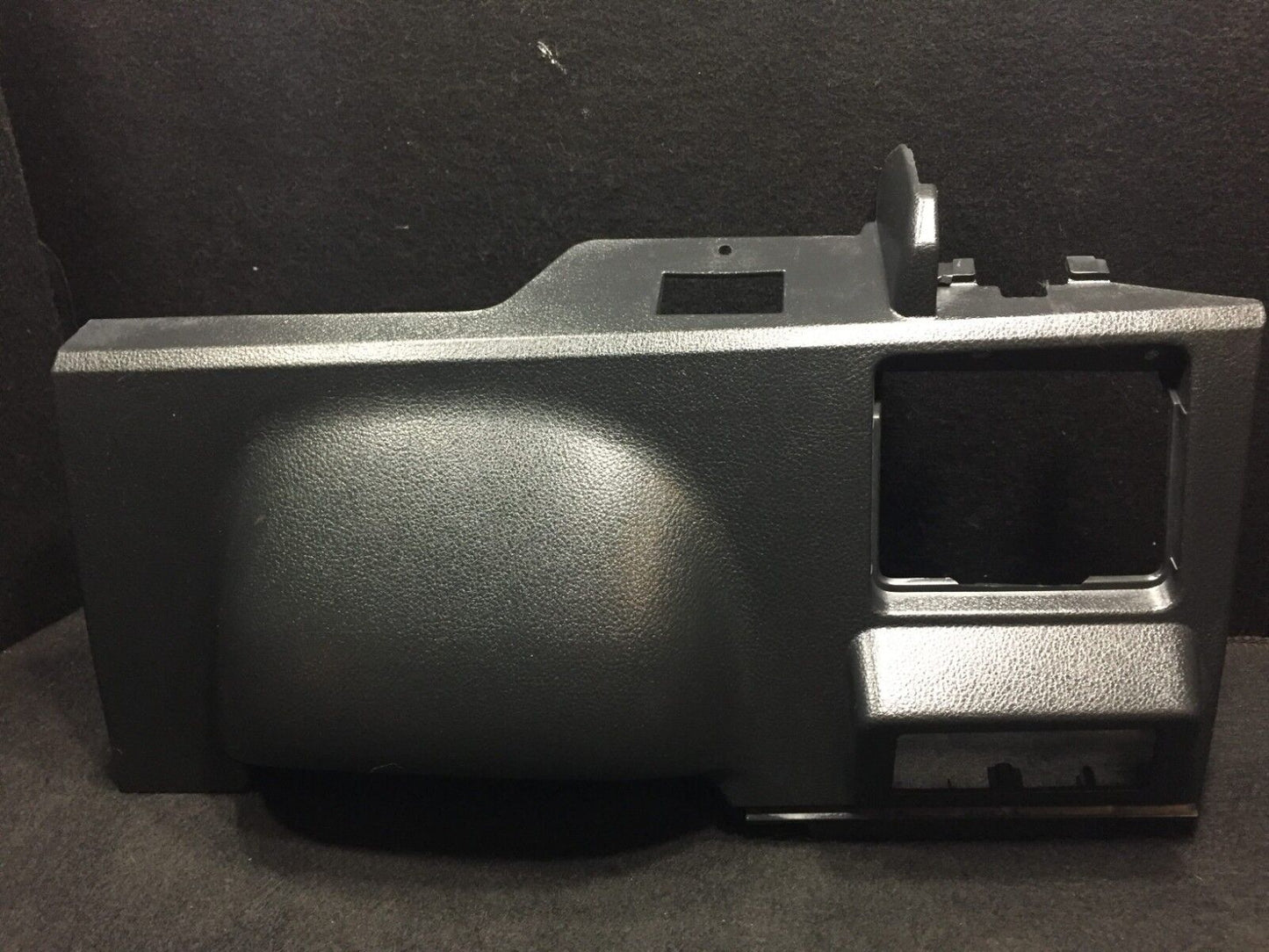 07 08 09 10 11 12 Nissan Versa Dash Left Driver Side Knee Trim Panel OEM D17