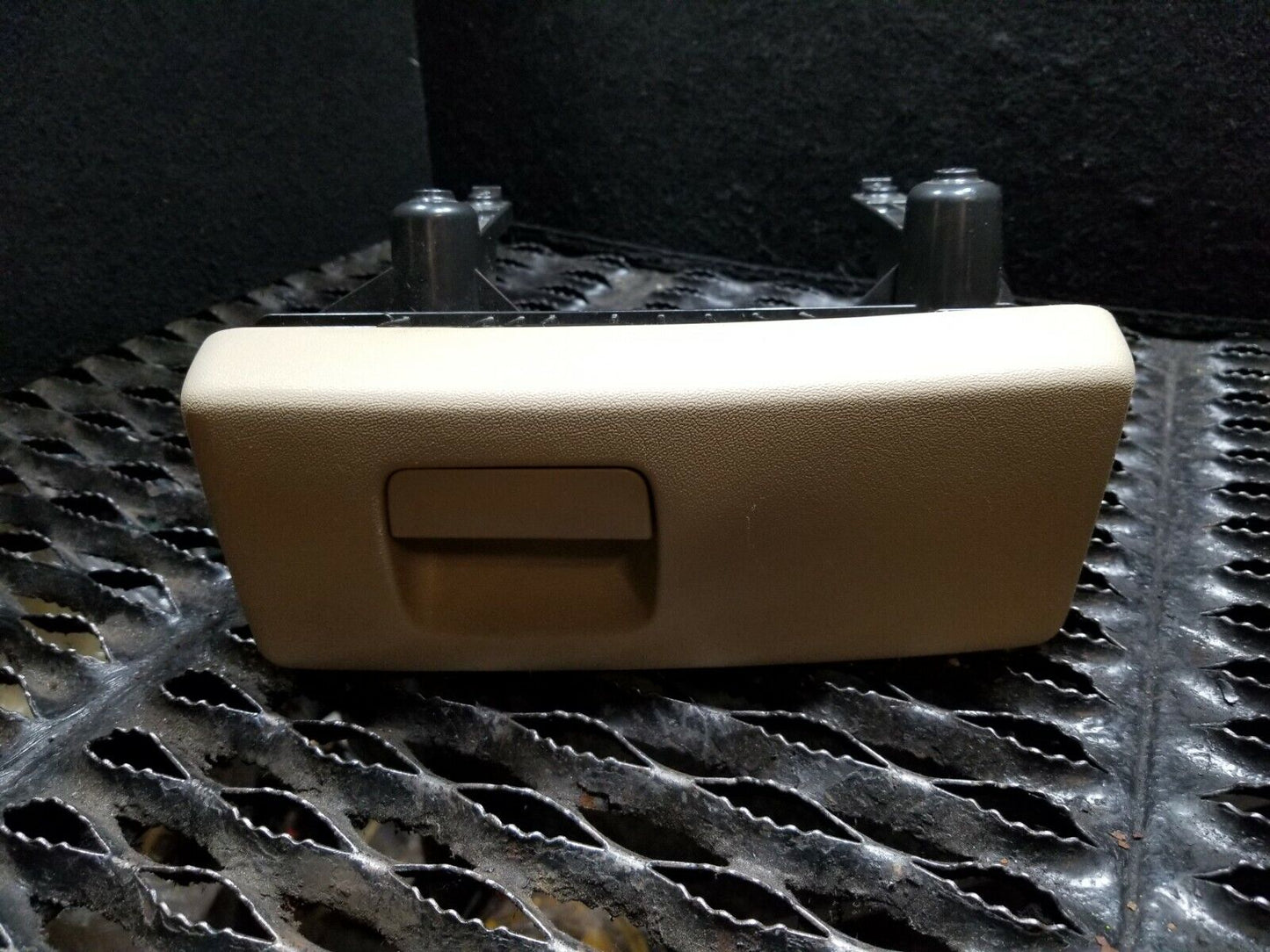 06 07 08 Audi A4 Front Driver Seat Side Storage Bin OEM 85k Miles