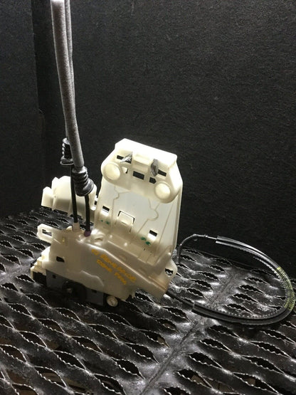 15 16 17 Jeep Renegade Rear Left Driver Side Door Lock Latch Actuator OEM 7k