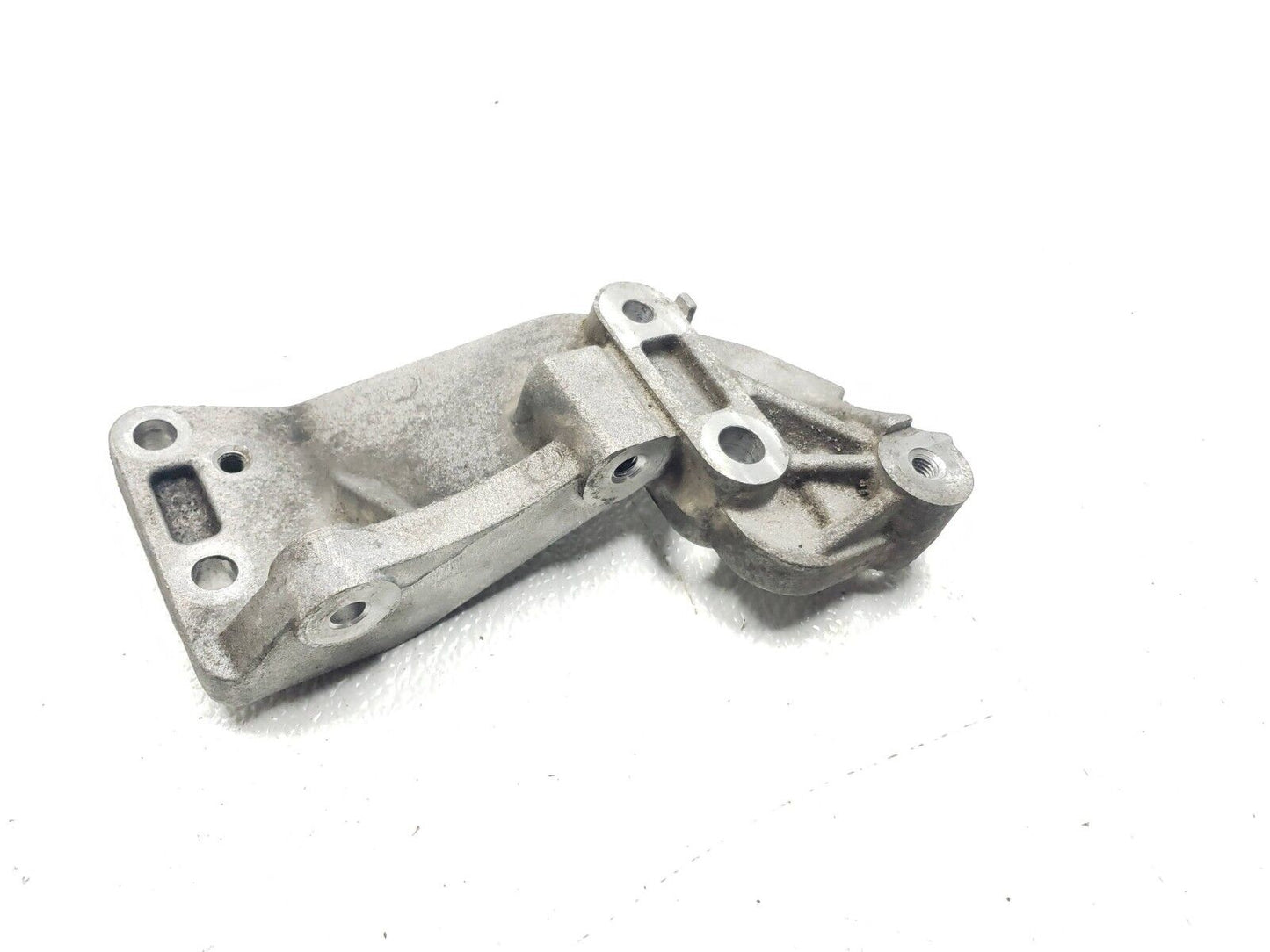 15 16  Dodge Dart 2.4l Alternator Bracket 04627154ac Ome 76k