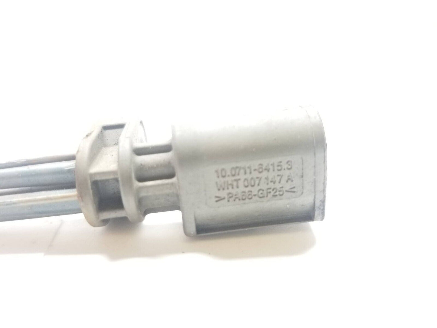 19 20 21 Volkswagen Jetta Speed Sensor Wht007147a 2pcs  OEM
