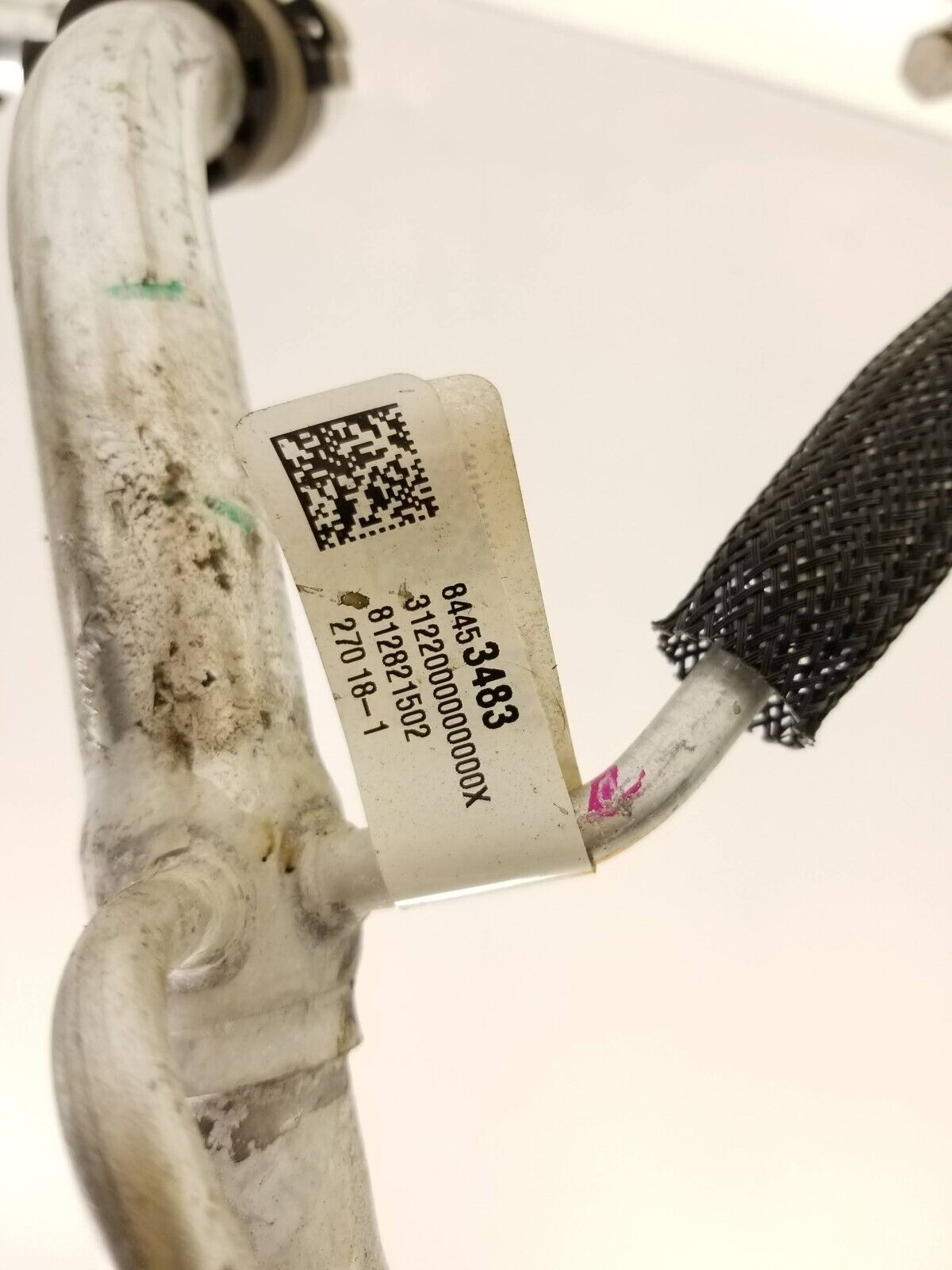 18 19 20 21 Chevrolet Equinox AC Air Conditioning Refrigerant Hose Tube   OEM