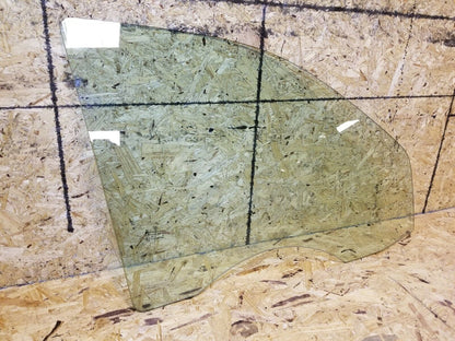 07 08 09 10 Jeep Grand Cherokee Front Right Passenger Side Door Window Glass OEM