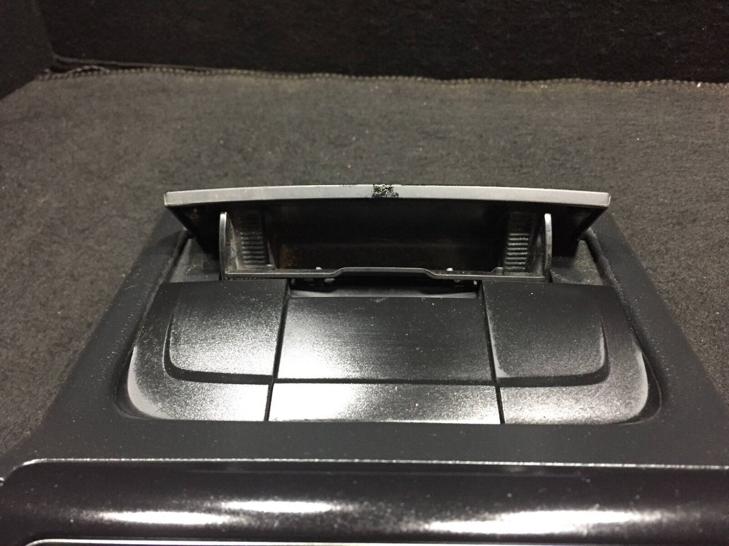 08 09 10 11 Audi A5 Coupe Rear Center Console Air Vent Trim Bezel OEM D7