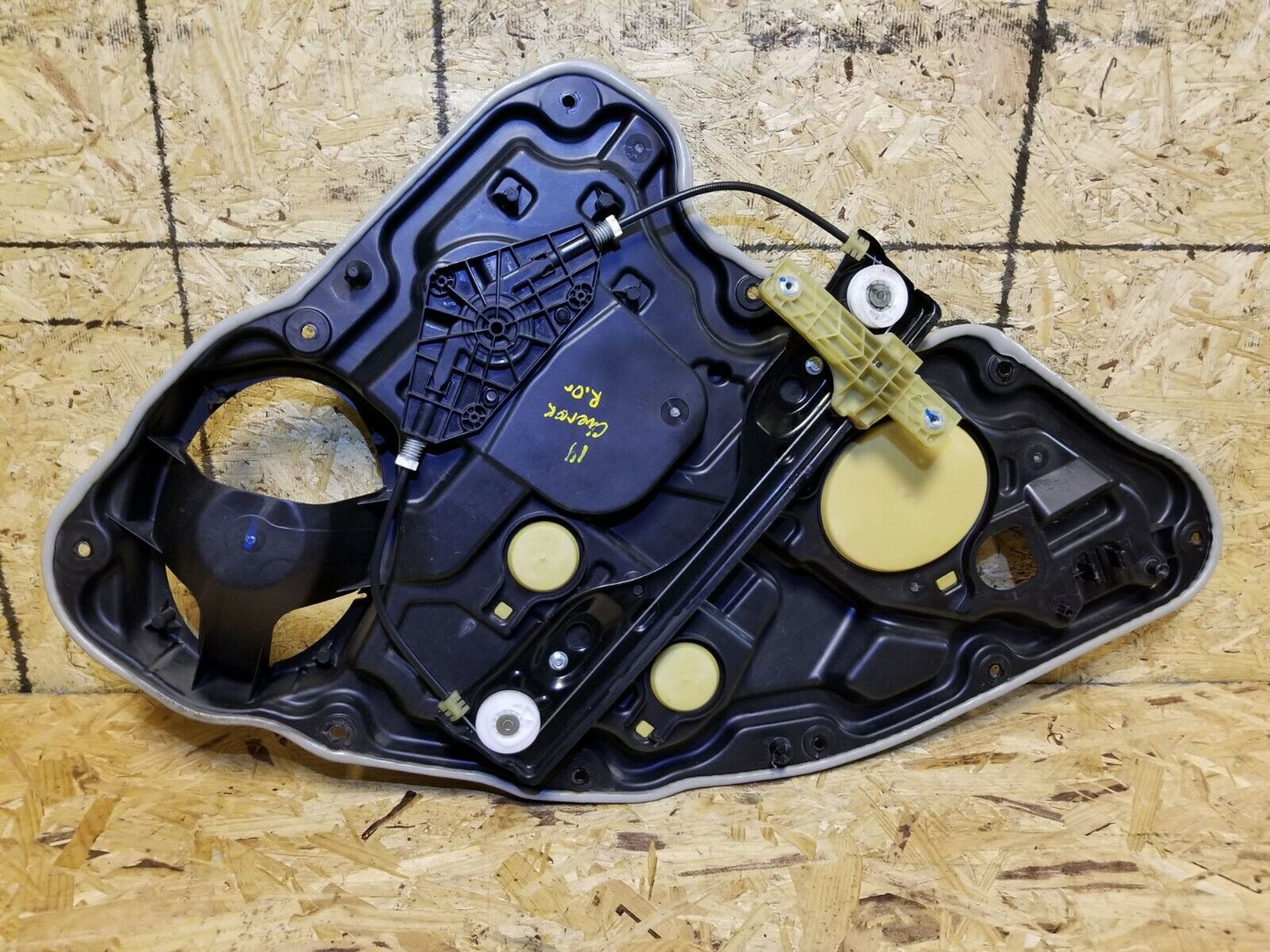 14 15 16 17 Jeep Cherokee Rear Door Window Regulator Panel Driver Side Left OEM