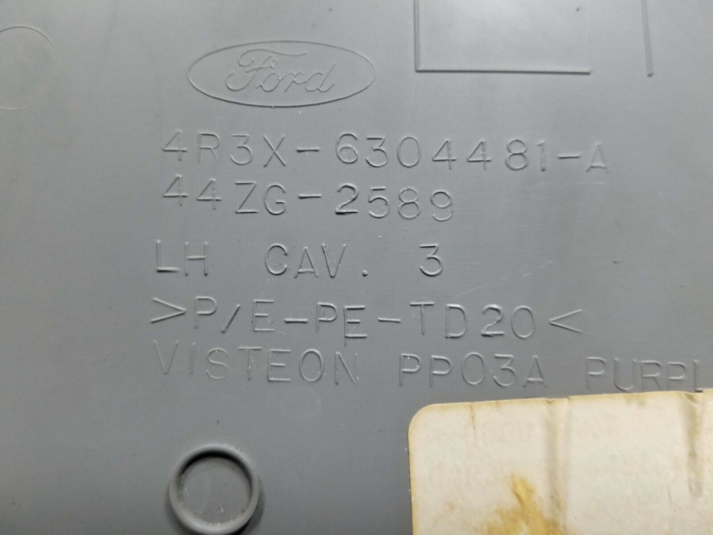 05 06 07 08 09 Ford Mustang Cabrio Dash End Cap Lid Driver Side Left OEM 44k