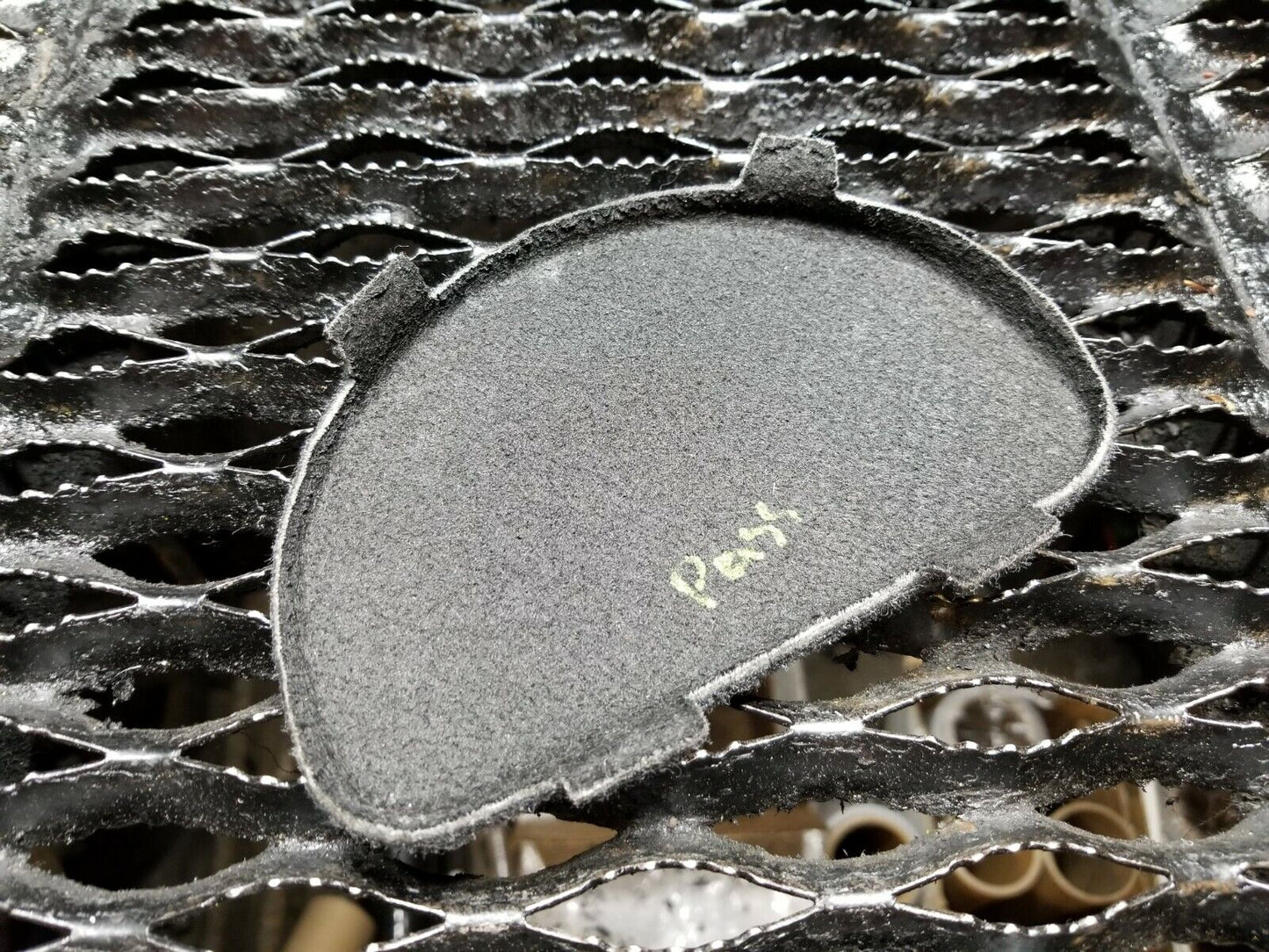 06 07 08 09 10 BMW 650i E63 Tail Light Carpet Cover Trim Passenger Side Rh OEM