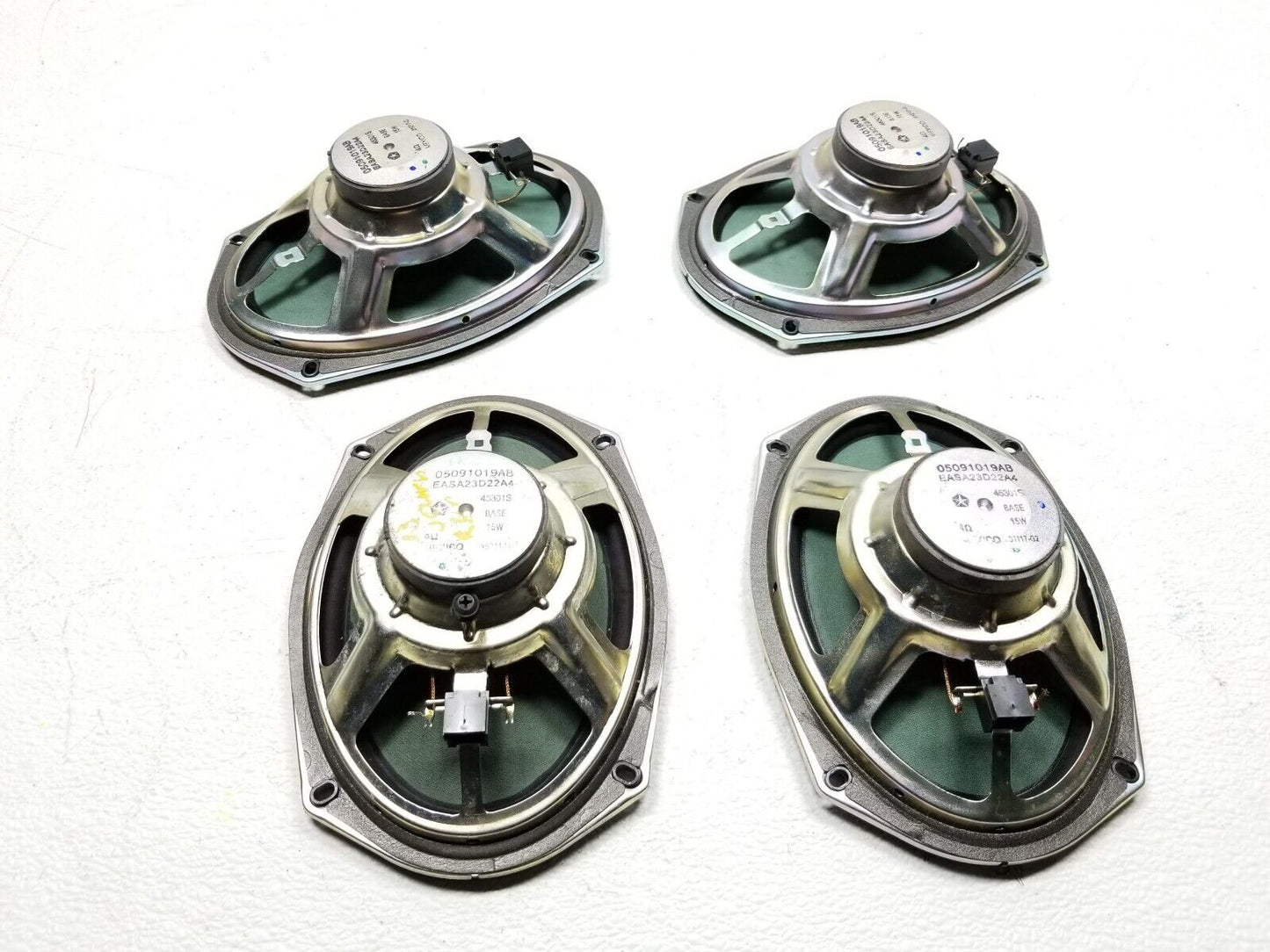 2012 - 2018 Dodge Journey Door Audio Speaker 05091019ab 4pcs OEM