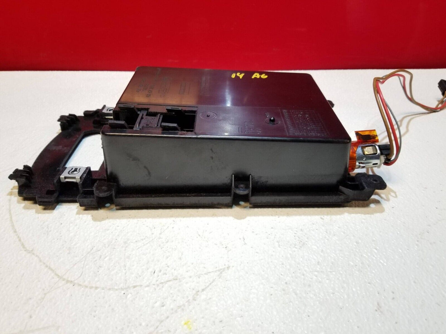 12 13 14 15 Audi A6 Center Console Storage Bin 4g0864981a OEM