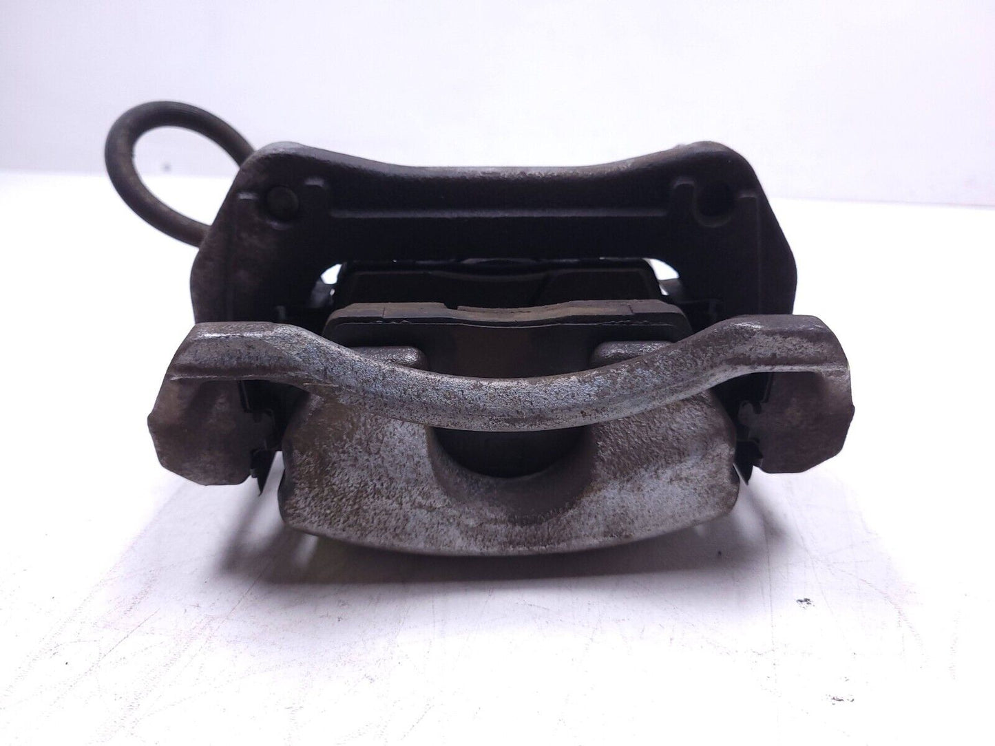 20 21 22 Hyundai Venue Se Ivt Front Brake Caliper Left Driver Side  OEM