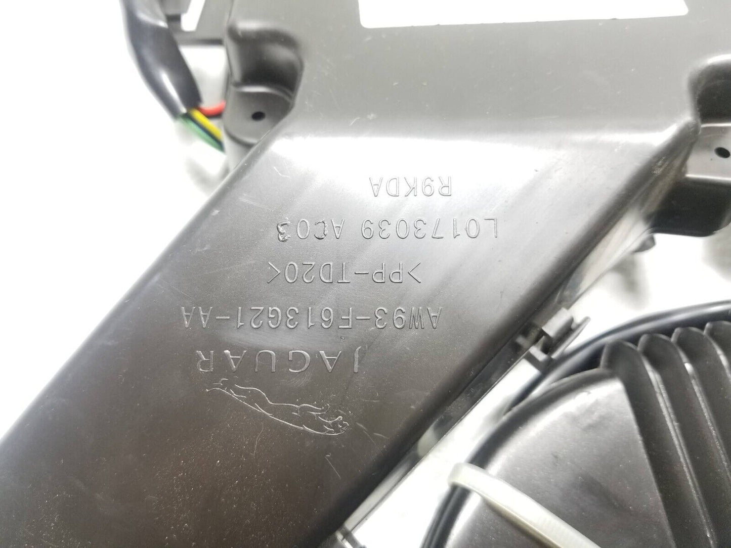10 11 12 13 Jaguar XJ Rear Seat Cooling Motor Pair OEM
