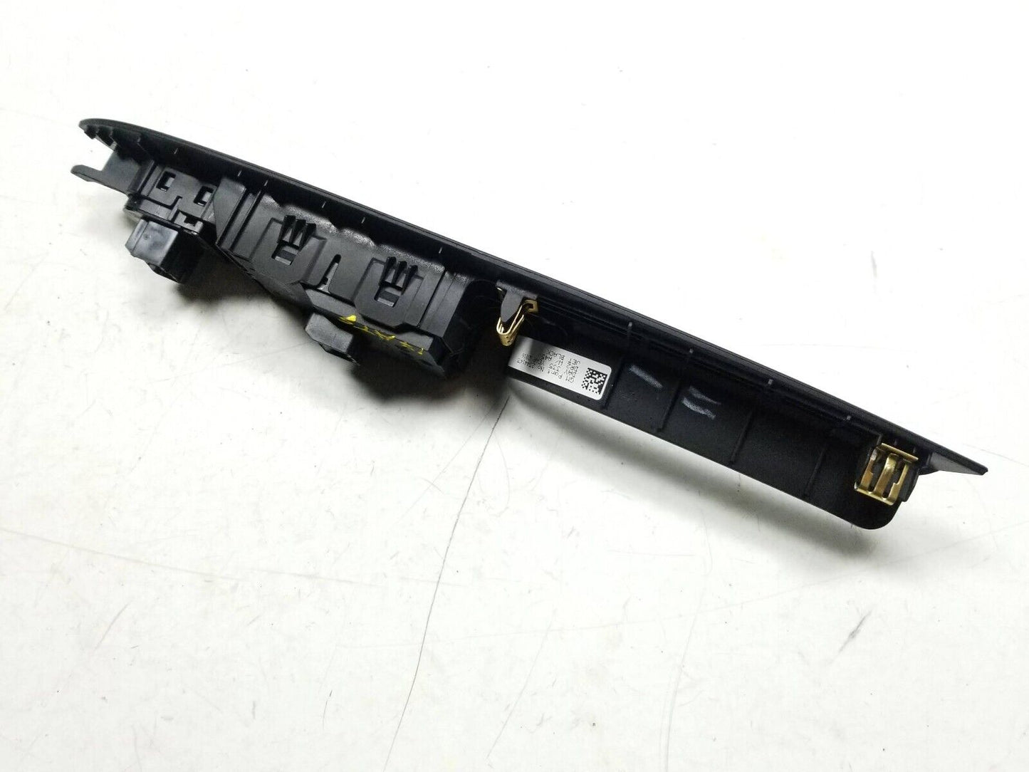 2013 - 2018 Cadillac Ats Front Power Window Master Switch Driver Left OEM