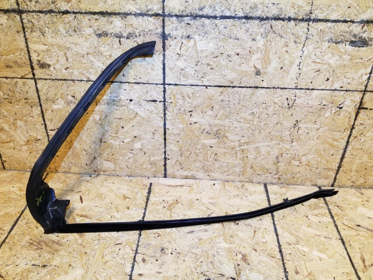 06 07 08 09 10 BMW 650i E63  Weather Strip Seal Driver Side Left OEM